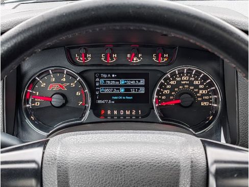 Used 2014 Ford F150 FX4 w/ Equipment Group 402A Luxury image 19