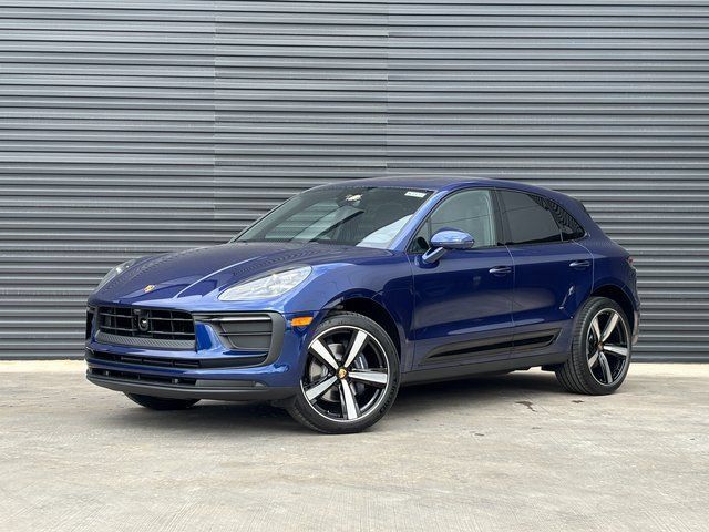 Certified 2026 Porsche Macan AWD/4WD image 1