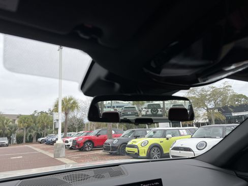 Used 2025 BMW 530i image 27