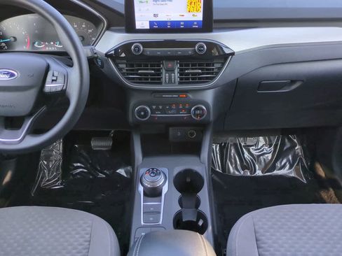 Used 2020 Ford Escape SE FWD image 18