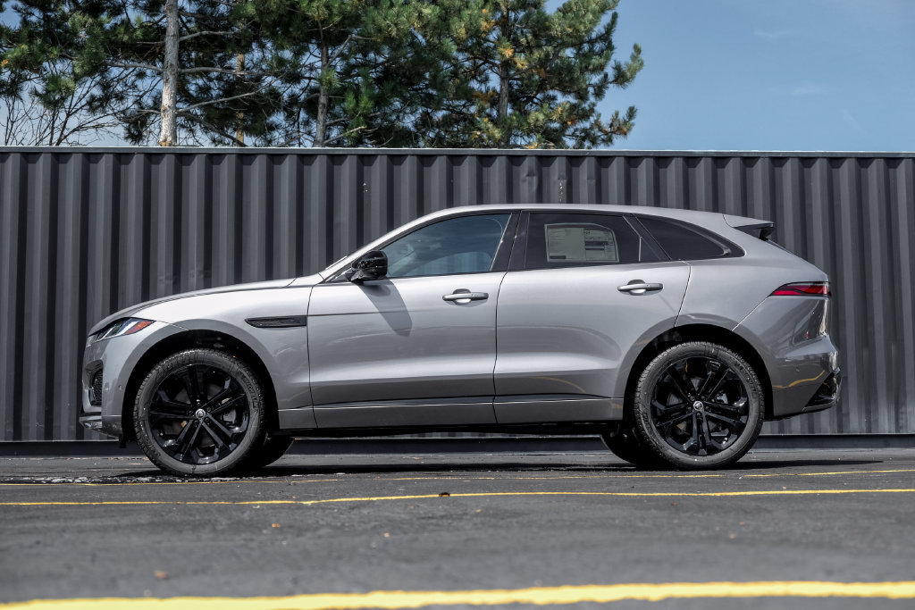 New 2026 Jaguar F-PACE R-Dynamic S AWD/4WD image 3