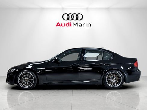 Used 2011 BMW M3 Sedan RWD image 2