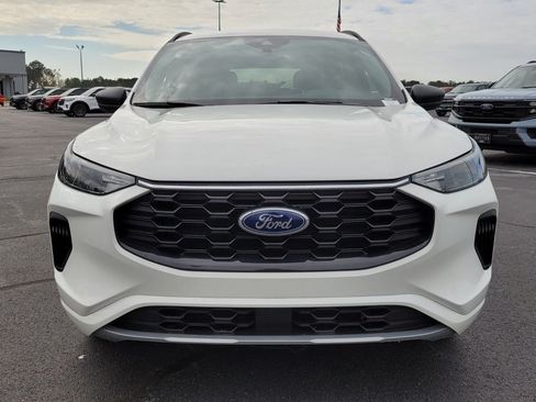 Used 2024 Ford Escape ST-Line w/ Equipment Group 301A FWD image 2