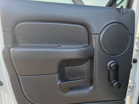 Used 2005 Dodge Ram 3500 Truck ST RWD image 33
