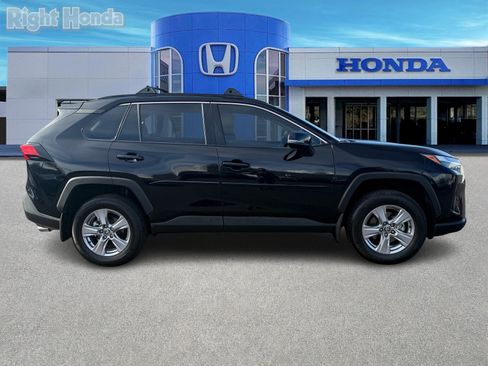 Used 2024 Toyota RAV4 XLE image 8