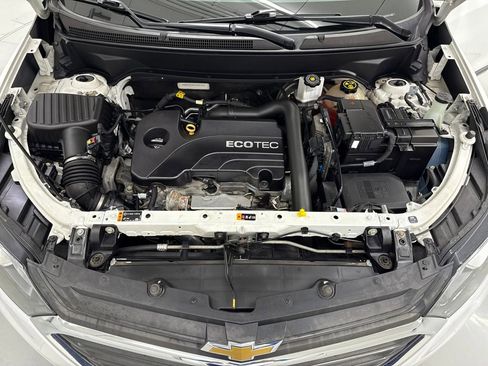 Used 2019 Chevrolet Equinox LT image 10