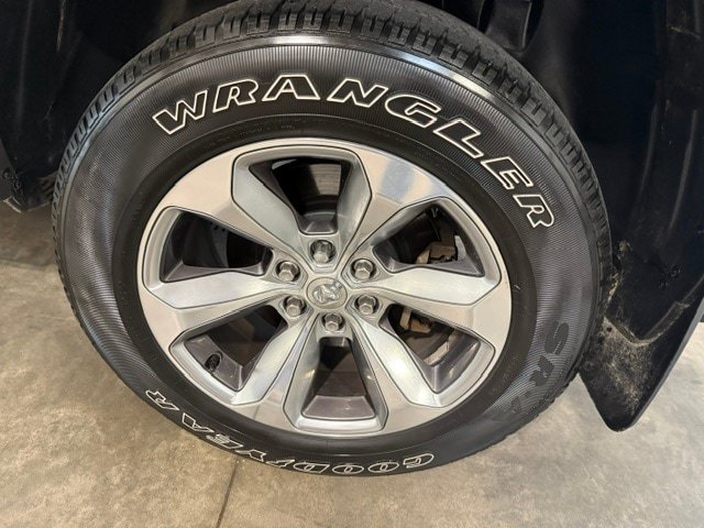 Used 2019 RAM 1500 Limited AWD/4WD image 19