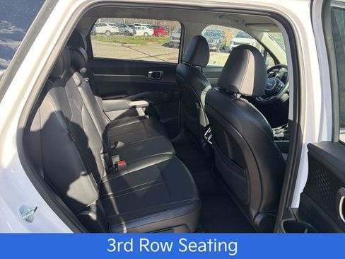 Certified 2024 Kia Sorento S image 20