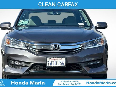 Used 2017 Honda Accord EX-L image 10