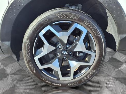 Used 2024 Hyundai Santa Cruz Limited image 25