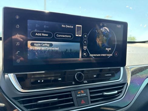Used 2023 Nissan Altima 2.5 SR w/ SR Premium Package FWD image 14
