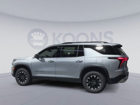 New 2026 Chevrolet Traverse Z71 w/ Driver Confidence Package image 8