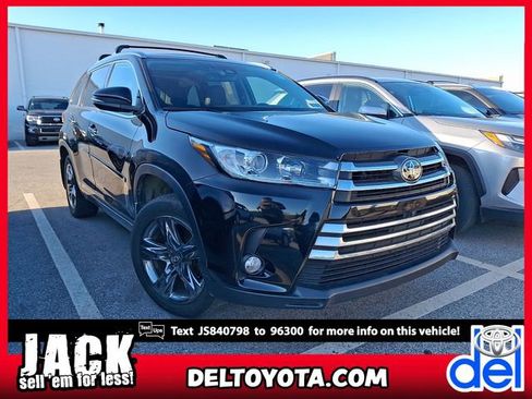 Used 2018 Toyota Highlander Limited Platinum image 1