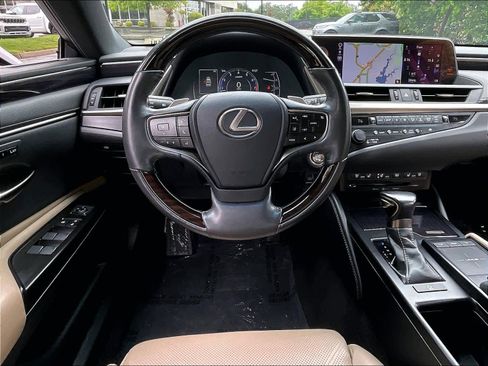 Used 2019 Lexus ES 350 w/ Accessory Package 2 FWD image 8