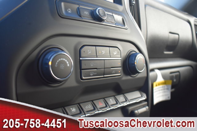 Used 2021 Chevrolet Silverado 2500 Custom w/ Custom Value Package AWD/4WD image 33
