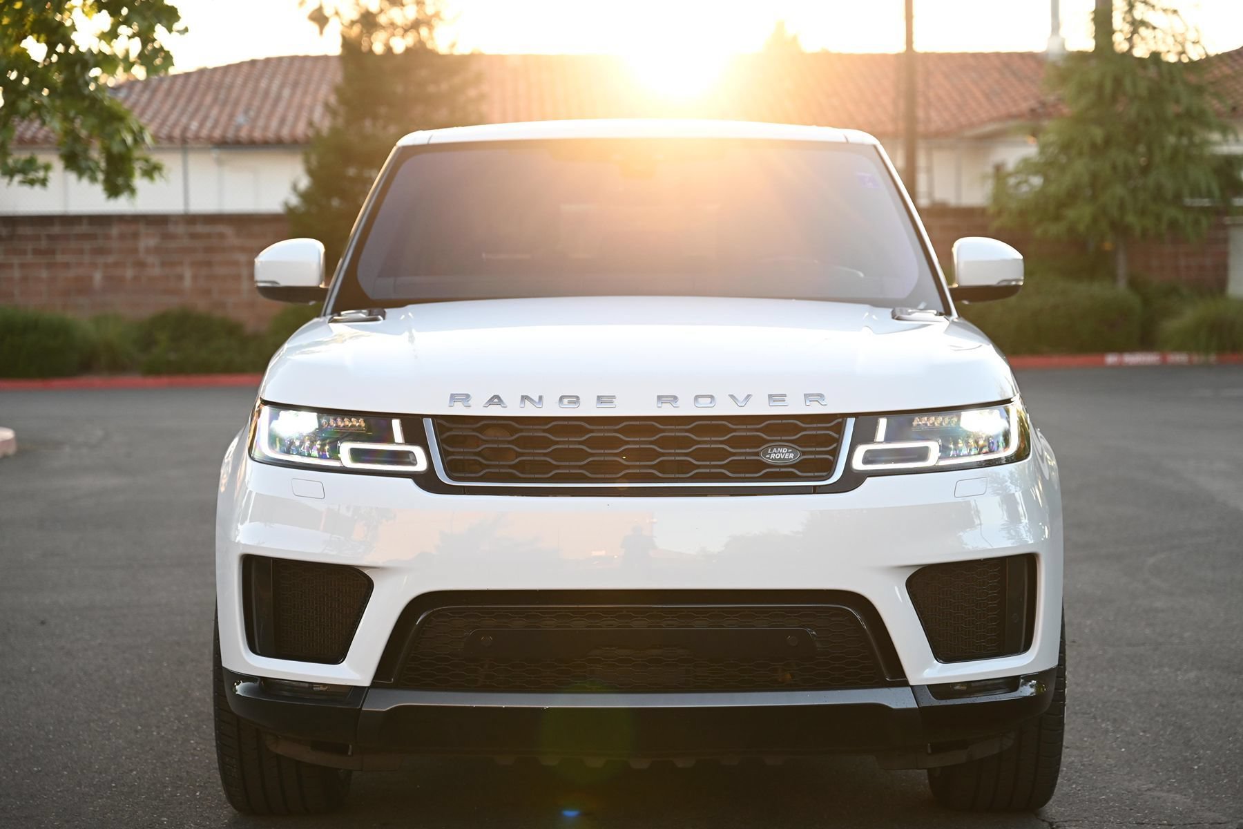 Used 2019 Land Rover Range Rover Sport HSE AWD/4WD image 4