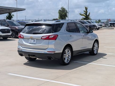 Used 2020 Chevrolet Equinox Premier FWD image 5