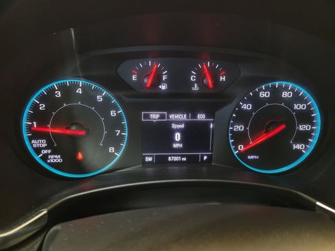 Used 2021 Chevrolet Equinox LS w/ LS Convenience Package image 23