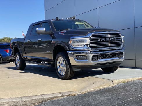 Used 2019 RAM 2500 Laramie image 1