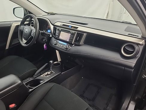 Used 2015 Toyota RAV4 XLE image 14