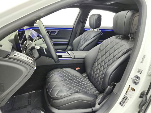 Certified 2022 Mercedes-Benz S 580 4MATIC Sedan image 15