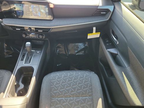 New 2026 Nissan Kicks SV image 14