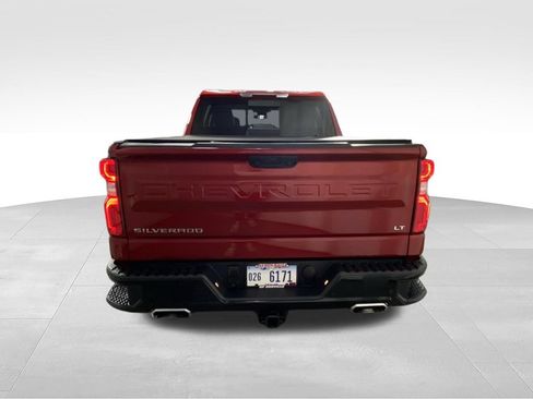 Used 2025 Chevrolet Silverado 1500 LT Trail Boss w/ Convenience Package II AWD/4WD image 9