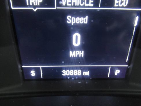Used 2024 Chevrolet Malibu LT FWD image 24