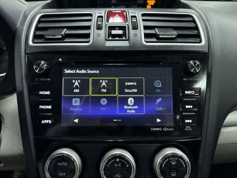 Used 2017 Subaru Forester 2.5i Premium image 20