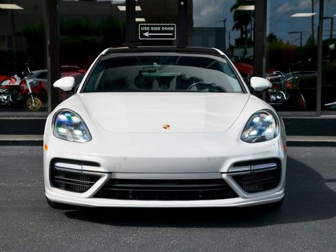 Used 2018 Porsche Panamera Turbo S image 5