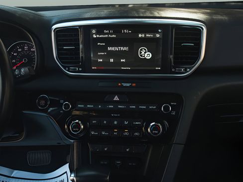 Used 2021 Kia Sportage EX FWD image 18