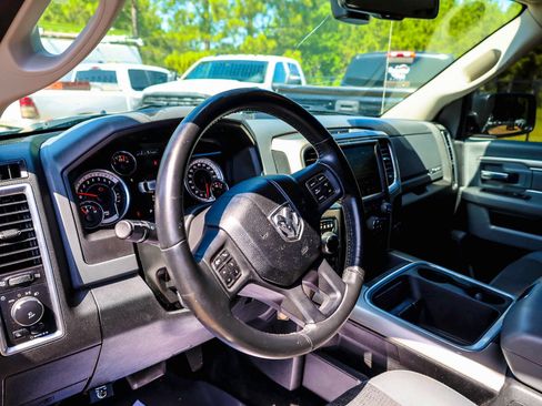 Used 2017 RAM 1500 Big Horn AWD/4WD image 13