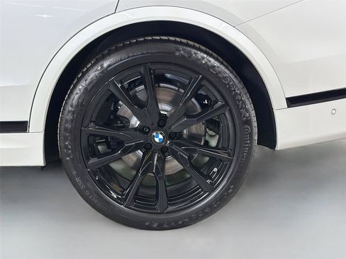 New 2027 BMW X7 xDrive40i w/ M Sport Package AWD/4WD image 60