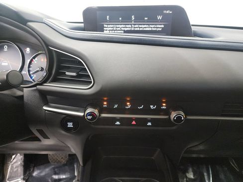 Used 2020 MAZDA CX-30 FWD image 17