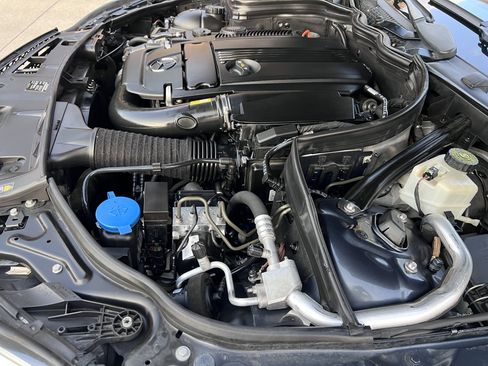 Used 2013 Mercedes-Benz C 250 Coupe image 40