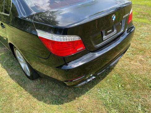 Used 2008 BMW 528xi Sedan AWD/4WD image 15
