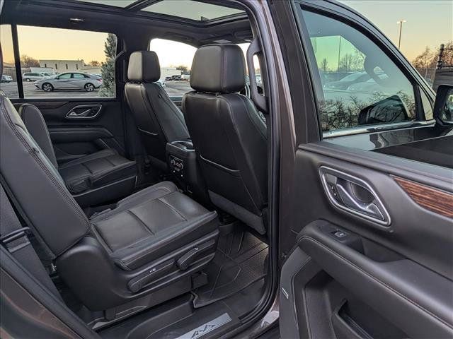 Used 2021 Chevrolet Tahoe High Country w/ Premium Package AWD/4WD image 17