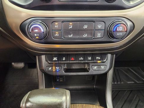 Used 2019 GMC Canyon Denali AWD/4WD image 18
