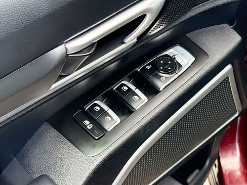 Used 2021 Kia Telluride S AWD/4WD image 17