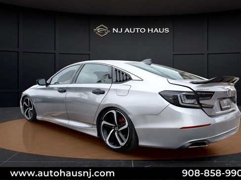 Used 2019 Honda Accord Sport image 6