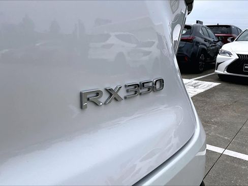 Used 2025 Lexus RX 350 FWD w/ Technology Package image 28