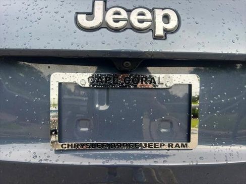 Certified 2019 Jeep Grand Cherokee Limited RWD image 11