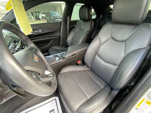 Used 2024 Cadillac CT4 Premium Luxury RWD image 12