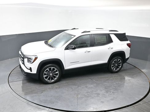 New 2026 GMC Terrain Elevation w/ Elevation Premium Package image 39