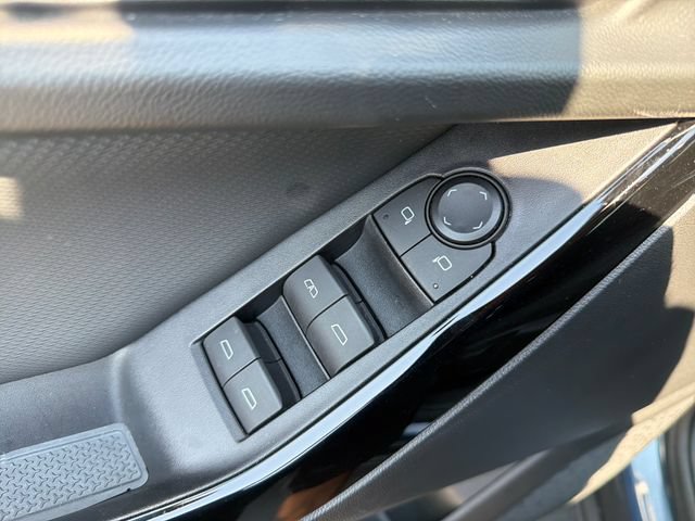 Certified 2025 Chevrolet Equinox LT w/ Safety and Technology Package FWD image 11