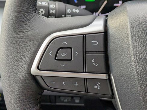 New 2026 Toyota Sienna XLE image 28