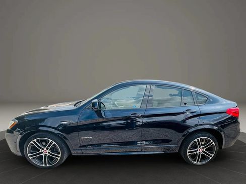 Used 2018 BMW X4 xDrive28i AWD/4WD image 2
