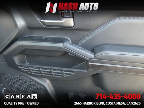 Used 2025 Toyota Tacoma Limited AWD/4WD image 43