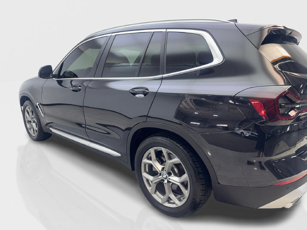 Used 2023 BMW X3 xDrive30i w/ Convenience Package AWD/4WD image 16