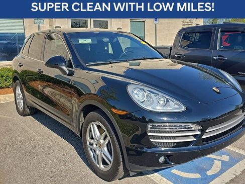 Used 2014 Porsche Cayenne image 1